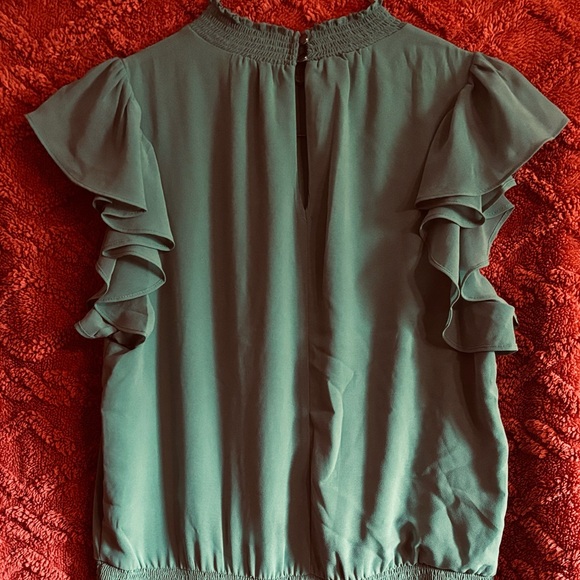 1. State smocked neck flutter sleeve dress - Picture 5 of 7